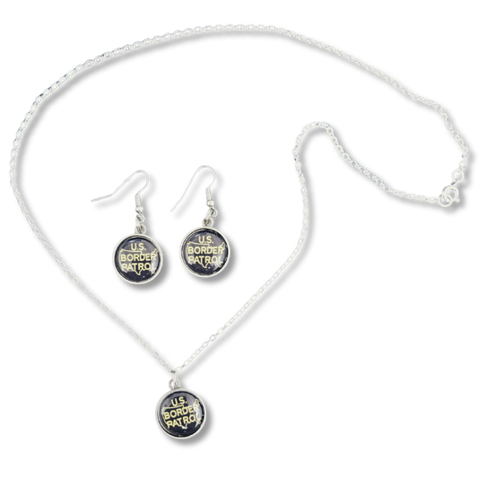 Necklace & earrings set