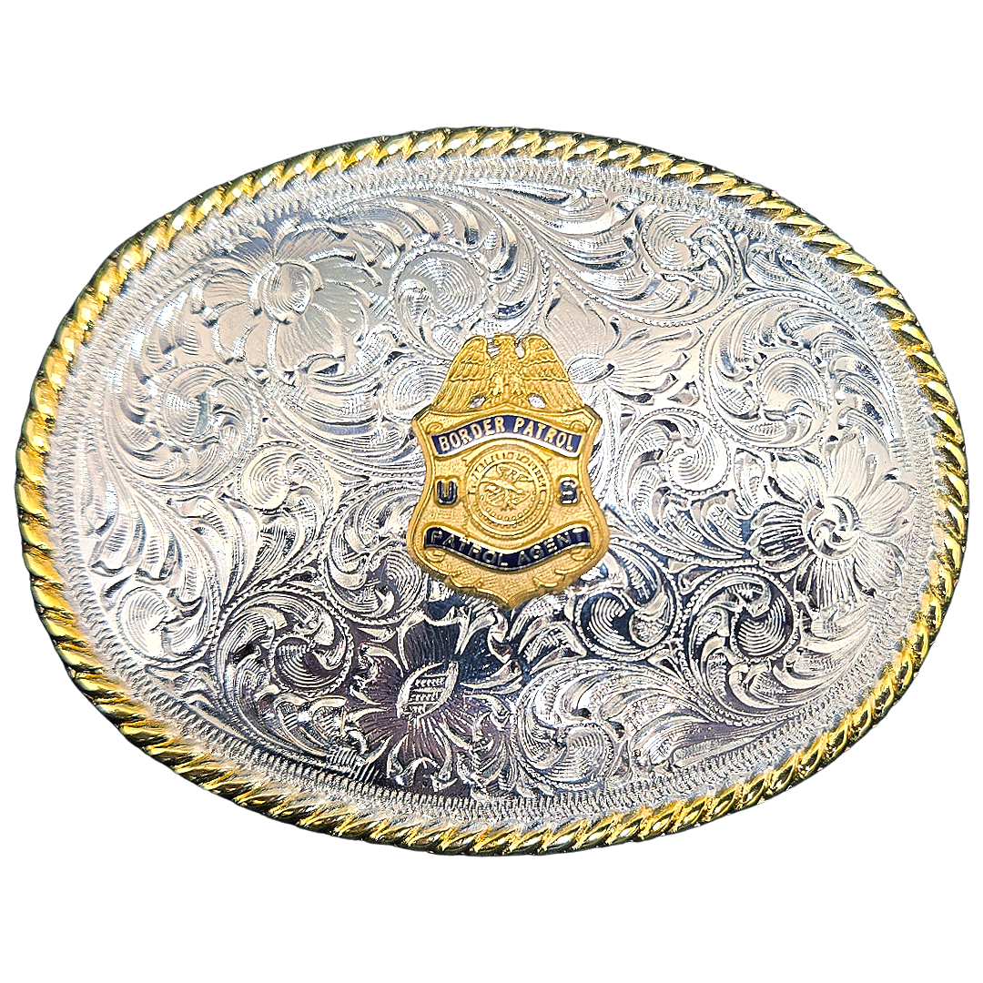 Oval badge buckle